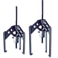 TMHP 30/600 SKF hydraulically assisted heavy duty Jaw Pullers 300kN